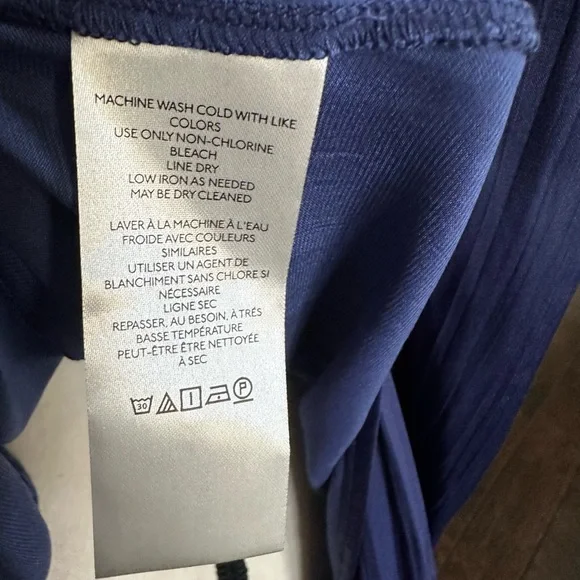 Anthropologie Blouse Like New! - Picture 4 of 5